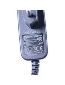 Bosch 12040284 Адаптер 3018BUV2350065 240V 23.5V 0.65A для акумуляторного пилососа Bosch 12040284 Адаптер 3018BUV2350065 240V 23.5V 0.65A для акумуляторного пилососа