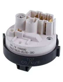 Реле уровня воды (прессостат) для стиральной машины Indesit, Ariston C00145174